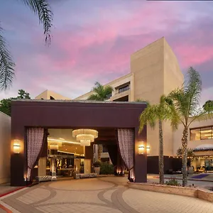 Hotell Avenue Of The Arts Costa Mesa, A Tribute Portfolio